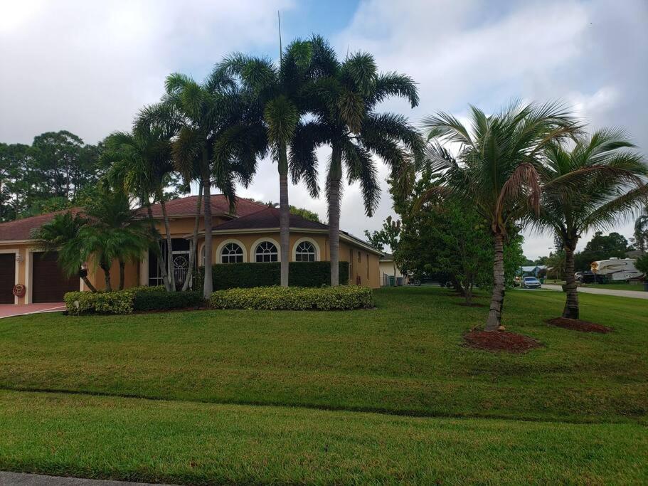 Charming Vacation Home In Port St Lucie. Port St. Lucie Εξωτερικό φωτογραφία